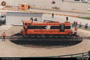 124 being turned at Rosslare, on the 121 Craven Farewell/Waterford 150 railtour, 2004