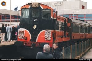 124 at Rosslare Harbour on the 121 Craven Farewell/Waterford 150 railtour, 2004